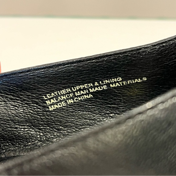 Black loafers 7M - Picture 7 of 10